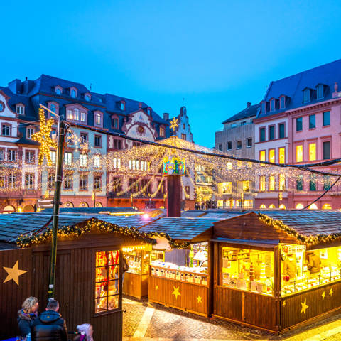 Julemarkedet i Mainz i Tyskland.