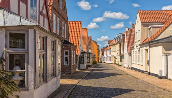 Brolagt gade i Aabenraa i Danmark.