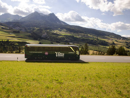 Vitusbussen i sit rette element i Norditalien.