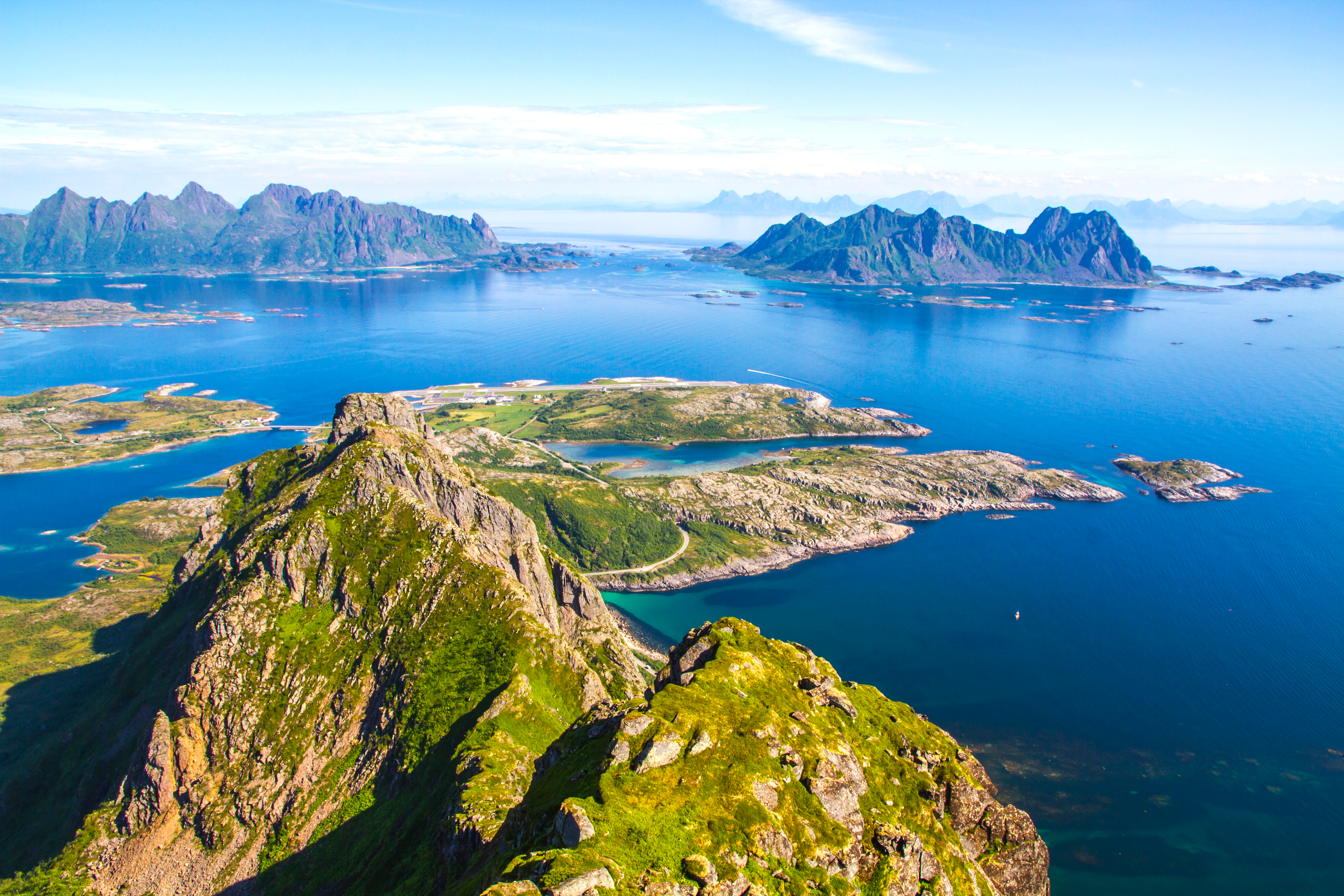 Svovlværgeita i Svovlvær, Lofoten.