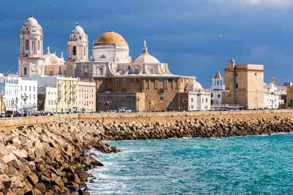 Katedralen i Cádiz i Spanien.