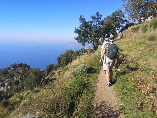 Vandretur på Gudernes sti, Amalfikysten i Italien.