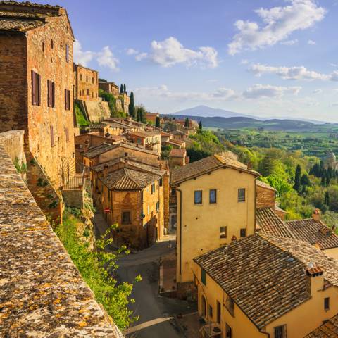 Udsigt fra Montepulciano over Val d'Orcia i Toscana.
