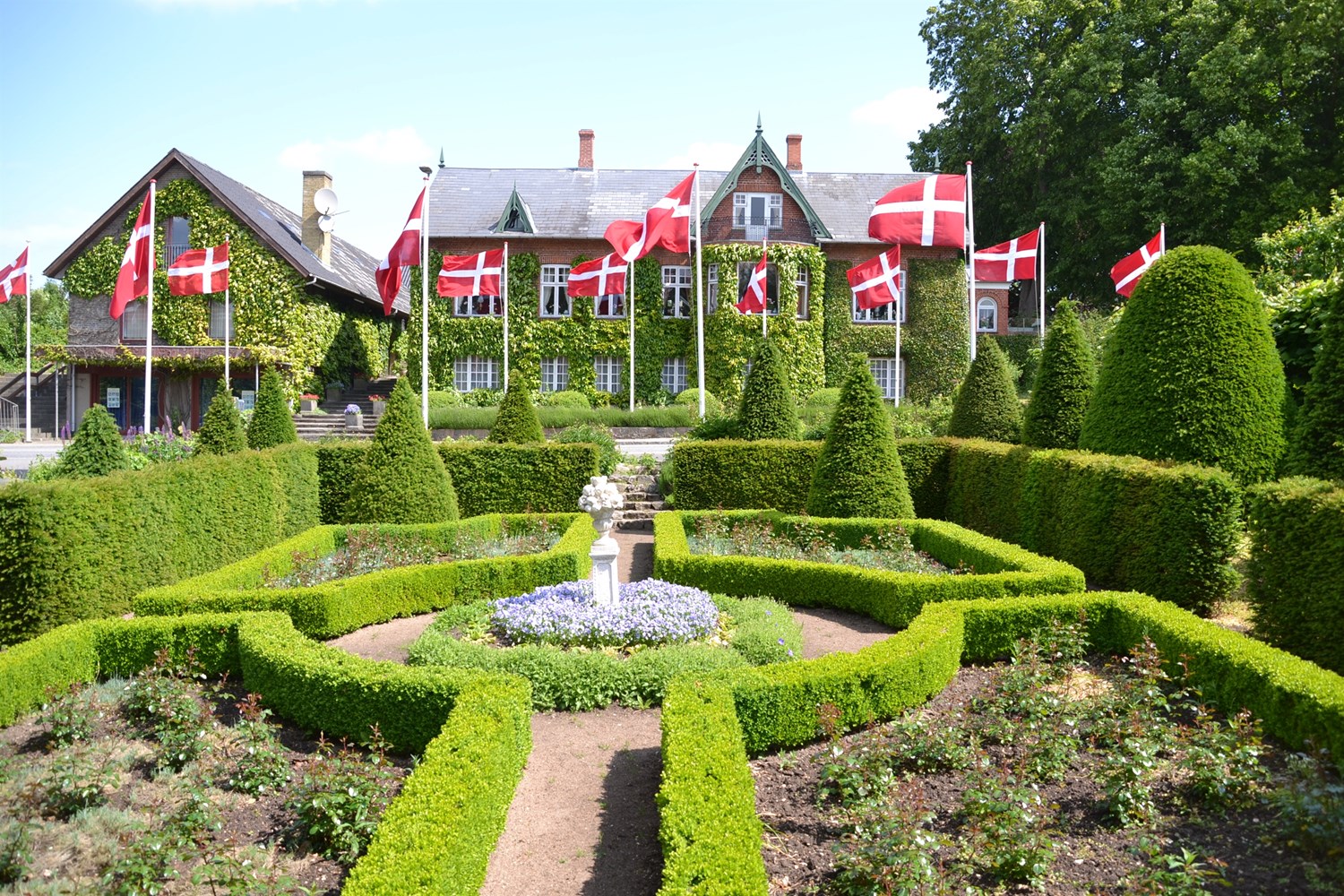 Humlemagasinets temahave Prinsesse Marie Haven i Harndrup i Danmark. 