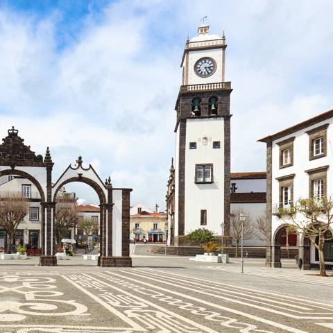 Portugal Azorerne Portas Da Cidade The City Symbol Of Ponta Delgada.