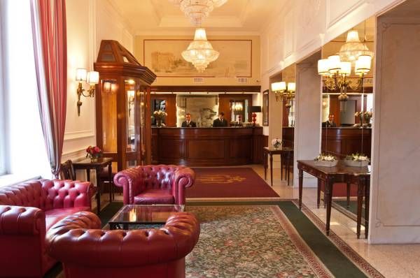 Receptionen på Hotel Nord Nuova Roma i Rom i Italien.