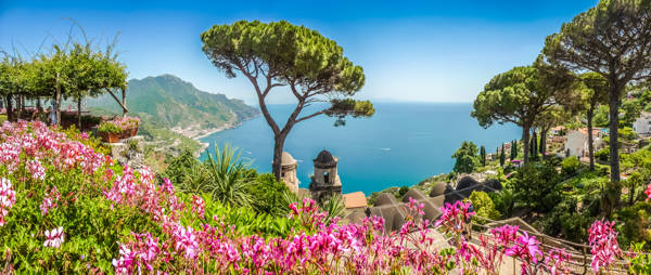 Udsigt over byen Ravello i Italien.