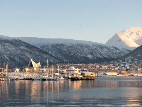 Tromsø i vinterklæder.