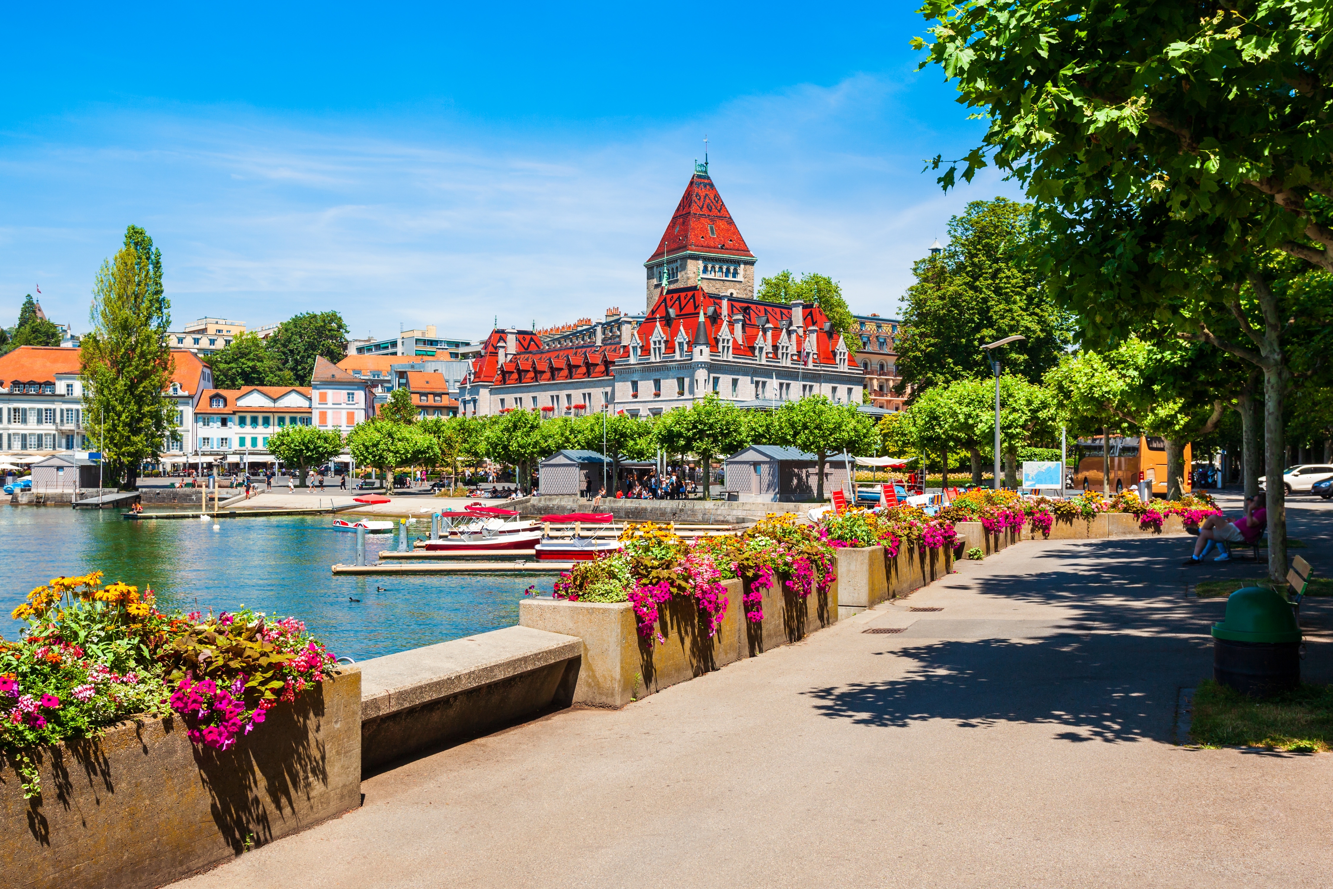 Promenaden ved Genevesøen i Lausanne i Schweiz.