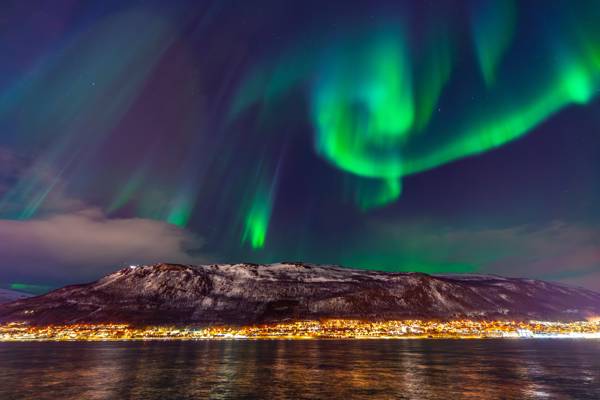 Nordlys over Tromsø i Norge.