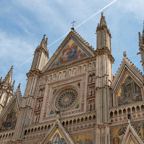 Den imponerende domkirke i Orvieto i Umbrien i Italien.