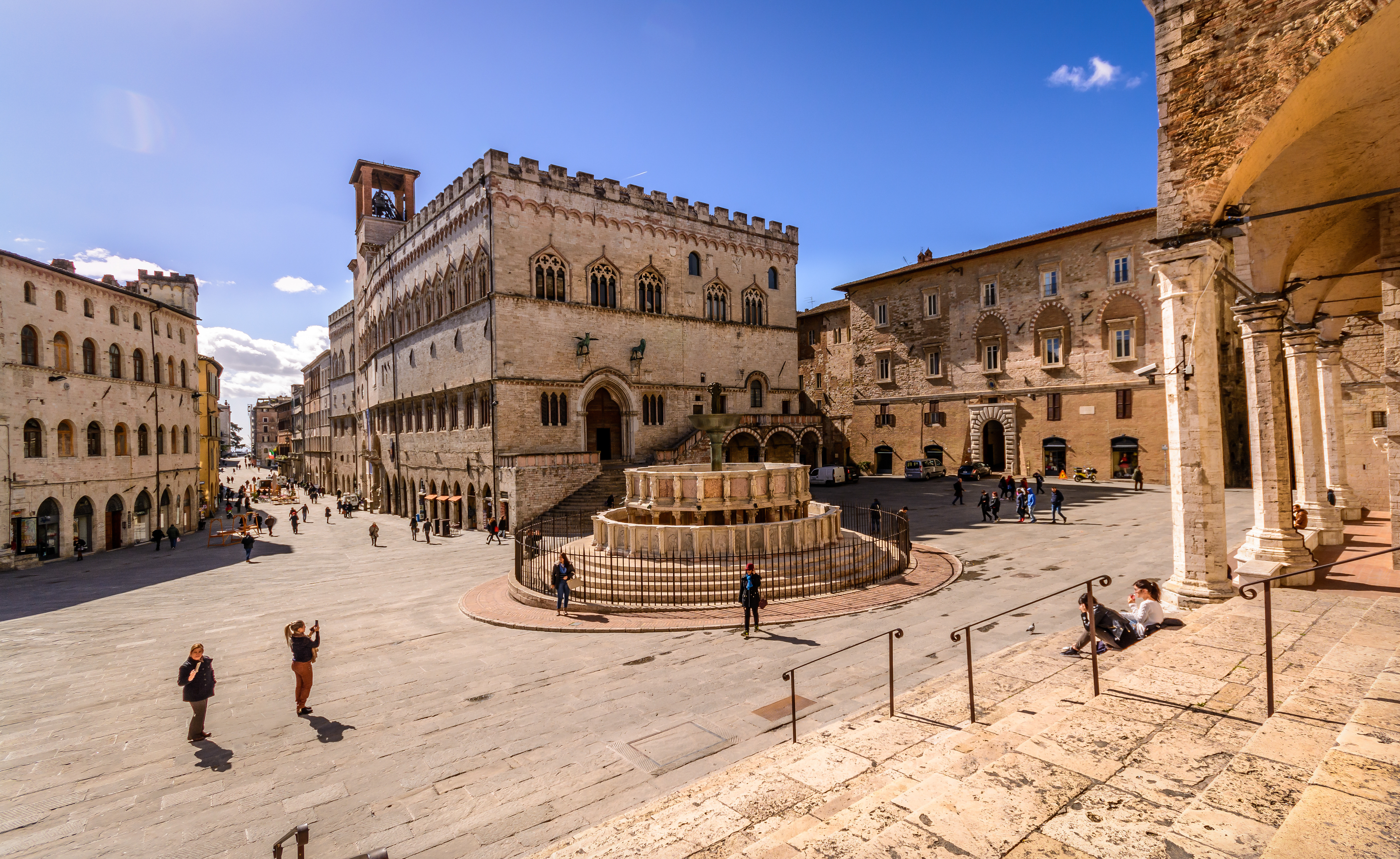 Piazza IV Novembre i Perugia i Italien.